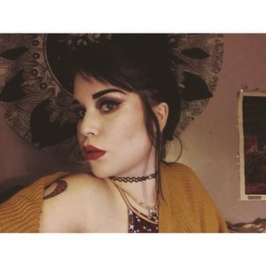 Meet your Posher, Destiny